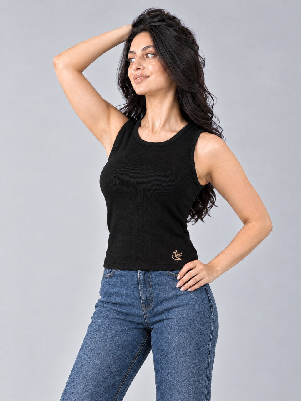 KMT — Sleeveless Basic Top
